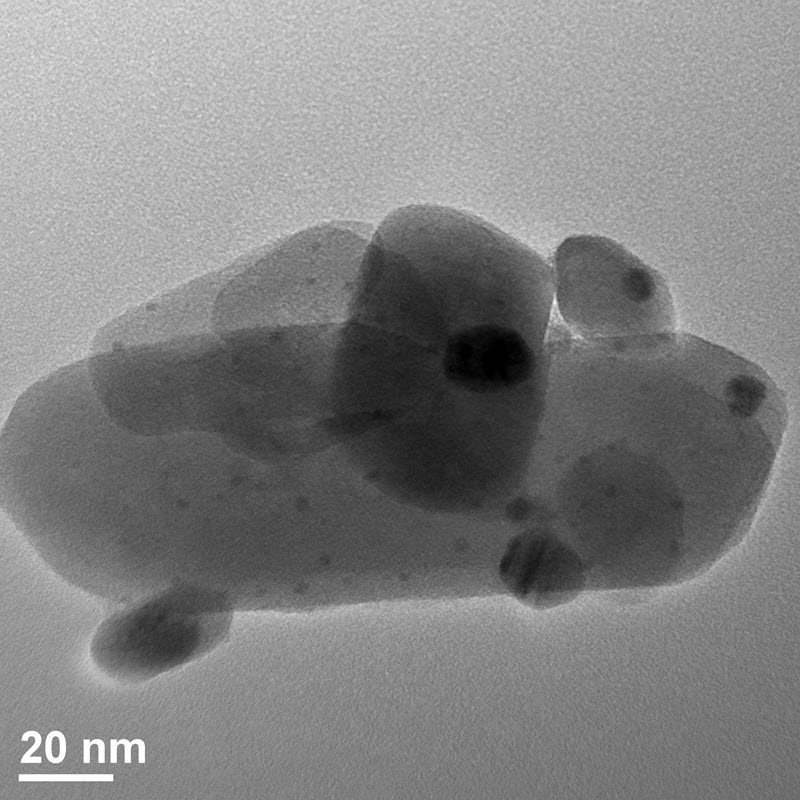 SUBJECT: Carbon nanoparticles representing the profile view of a dogs head; CREDIT: Aaron Schwartz-Duval; METHOD/INSTRUMENT: JEOL 2010 cryo-electron microscope