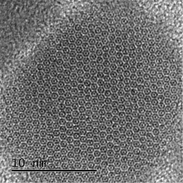 SUBJECT: Crystalline structure of Zinc Oxide nanoparticles looks like a honeycomb bee; CREDIT: Saúl García López, Laura Lorena Diaz Flores, UNIVERSIDAD JUÁREZ AUTÓNOMA DE TABASCO (MÉXICO), Advanced Electronic Microscopy Laboratory; METHOD/INSTRUMENT: JEOL JEM 2100