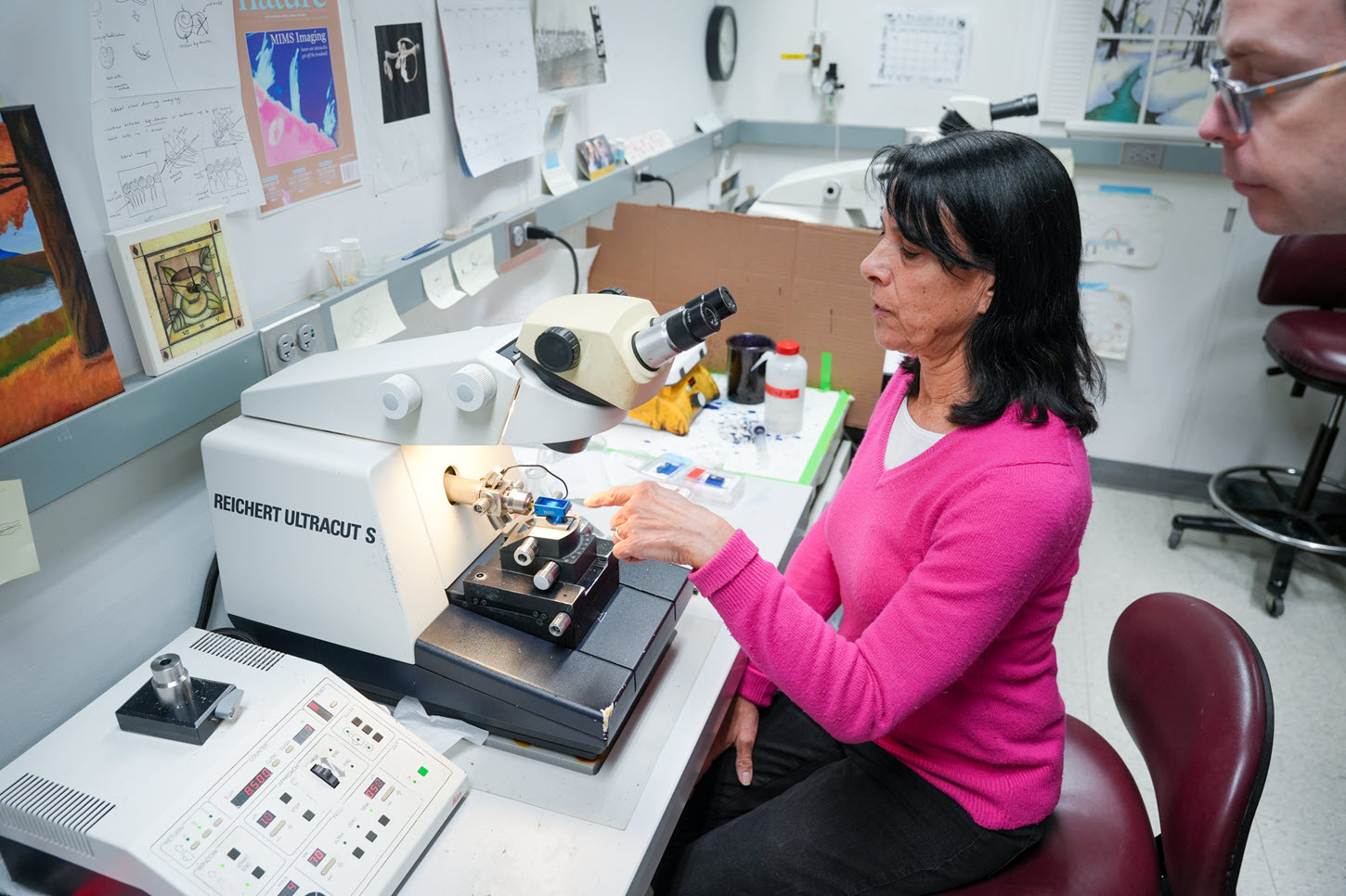 Louise Trakimas discussing biological sample-preparation technique